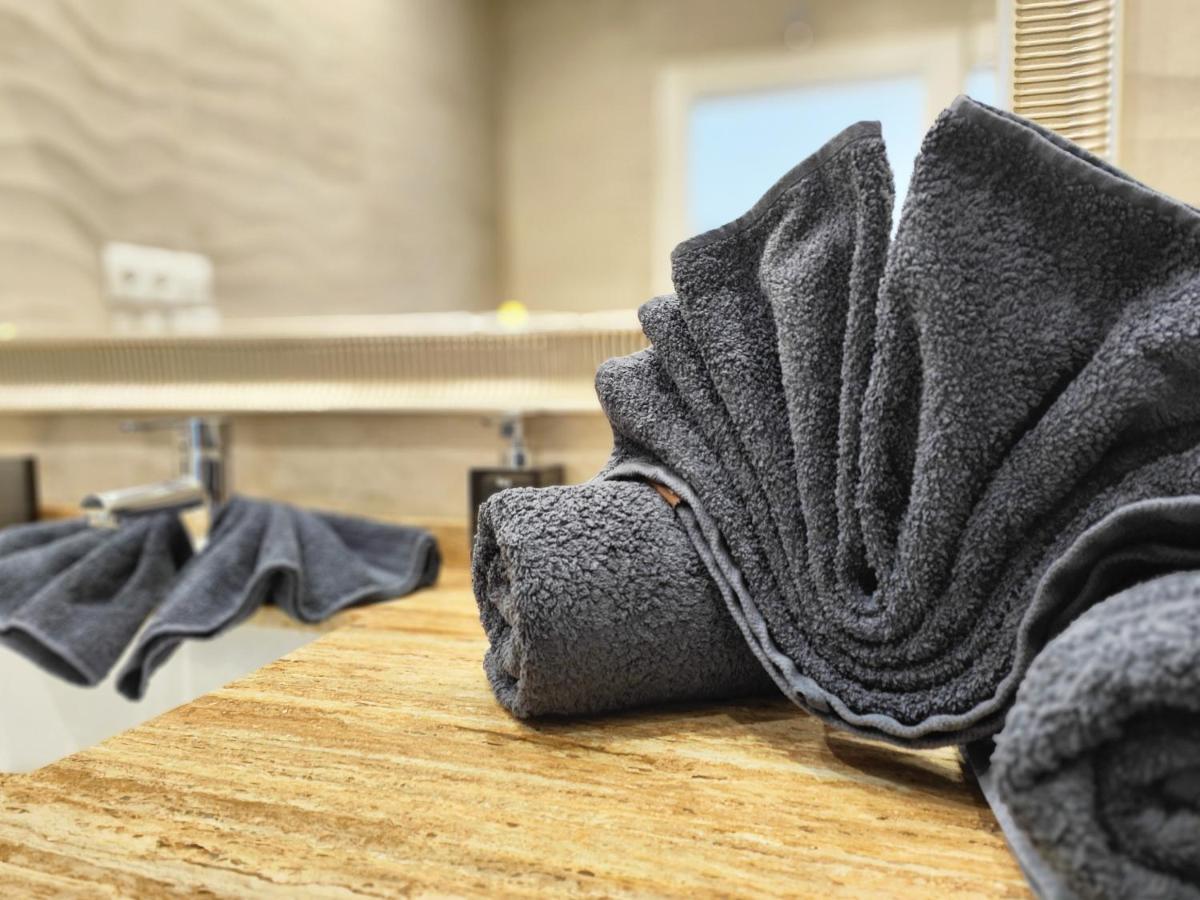 טורמולינוס Santa-Clara-Blue Horizon Front Line Apartment By Namaste Elite מראה חיצוני תמונה